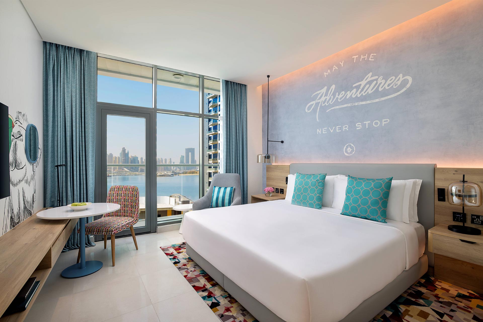 NH Collection Dubai The Palm Guestroom