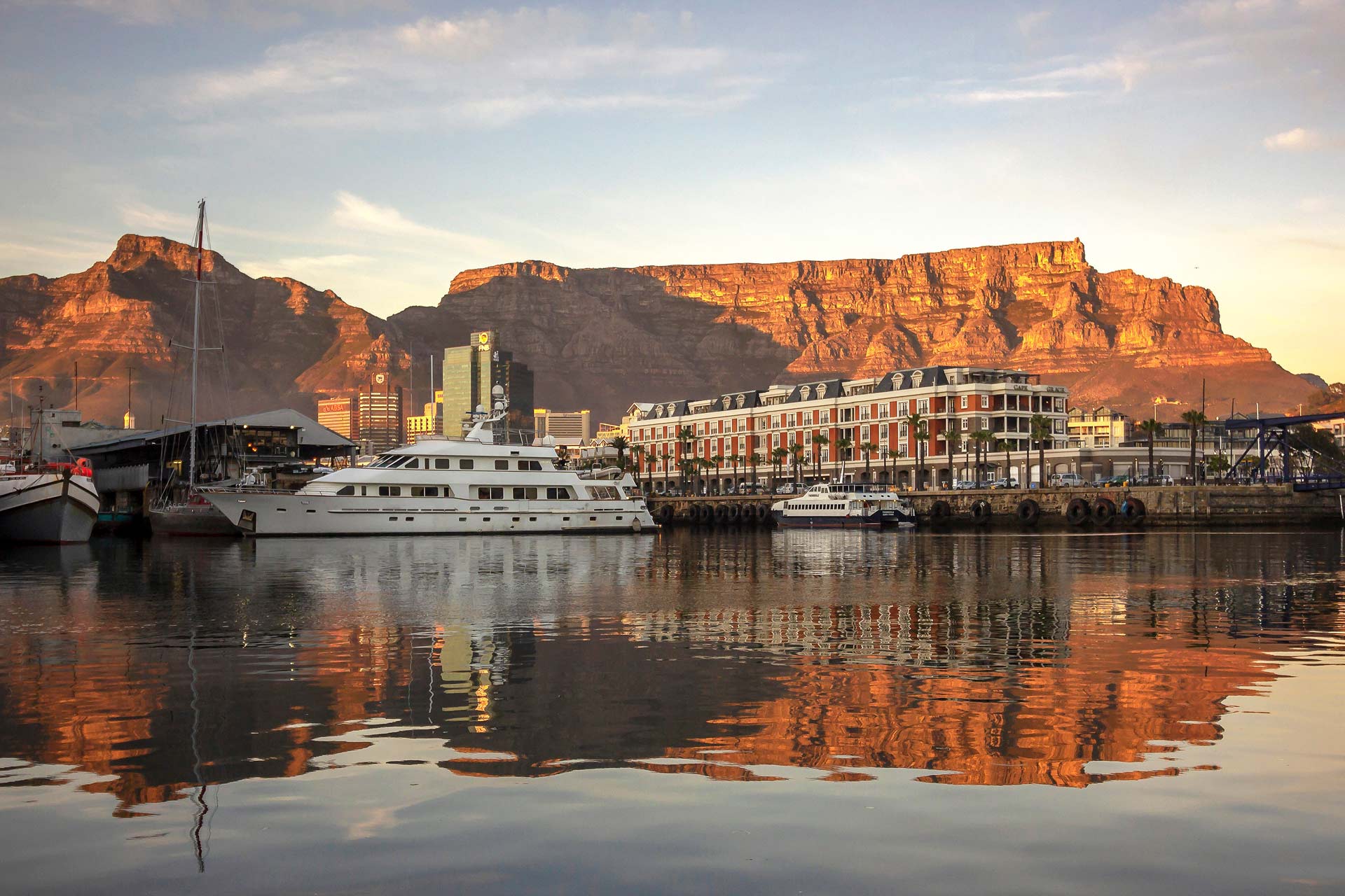 Fairmont acquires iconic Cape Town hotel - Sleeper