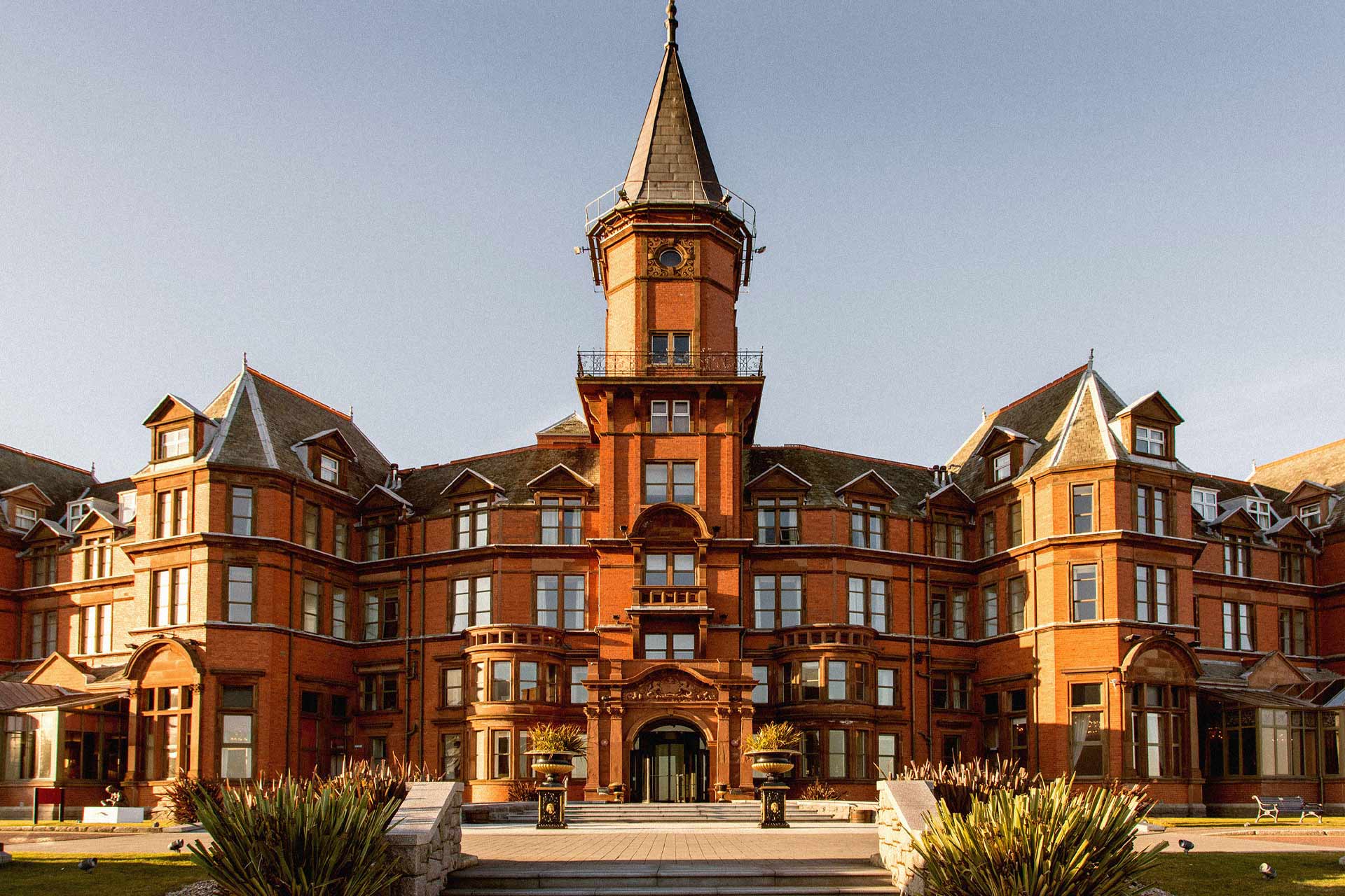 Slieve Donard Lobby