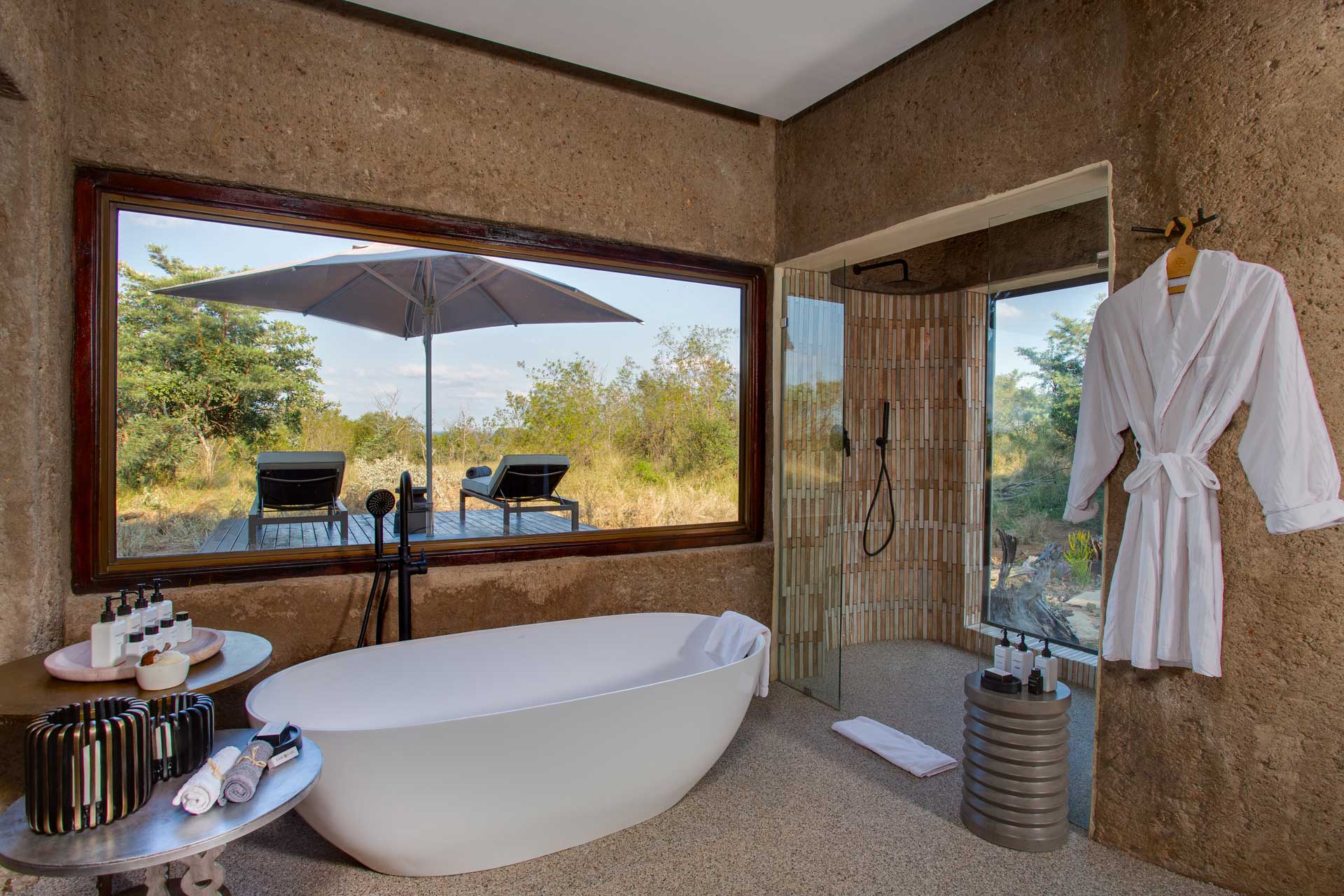 Amber Villa Bathroom with View