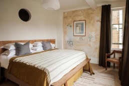 Holm Somerset Guestroom