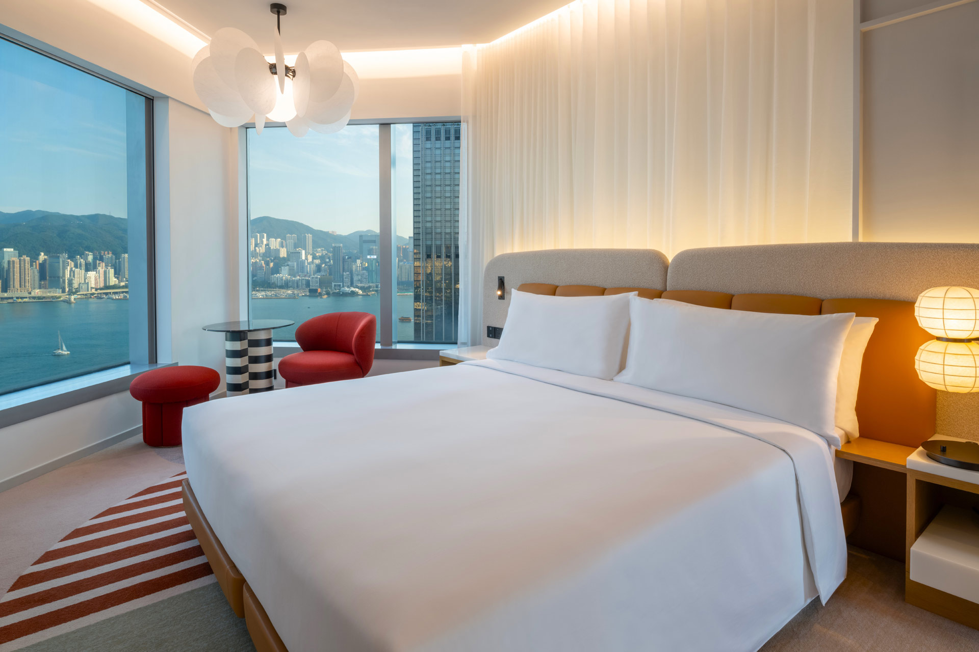 Mondrian Hong Kong Guestroom